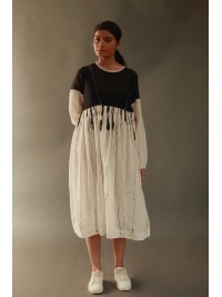 White - black pleated dress