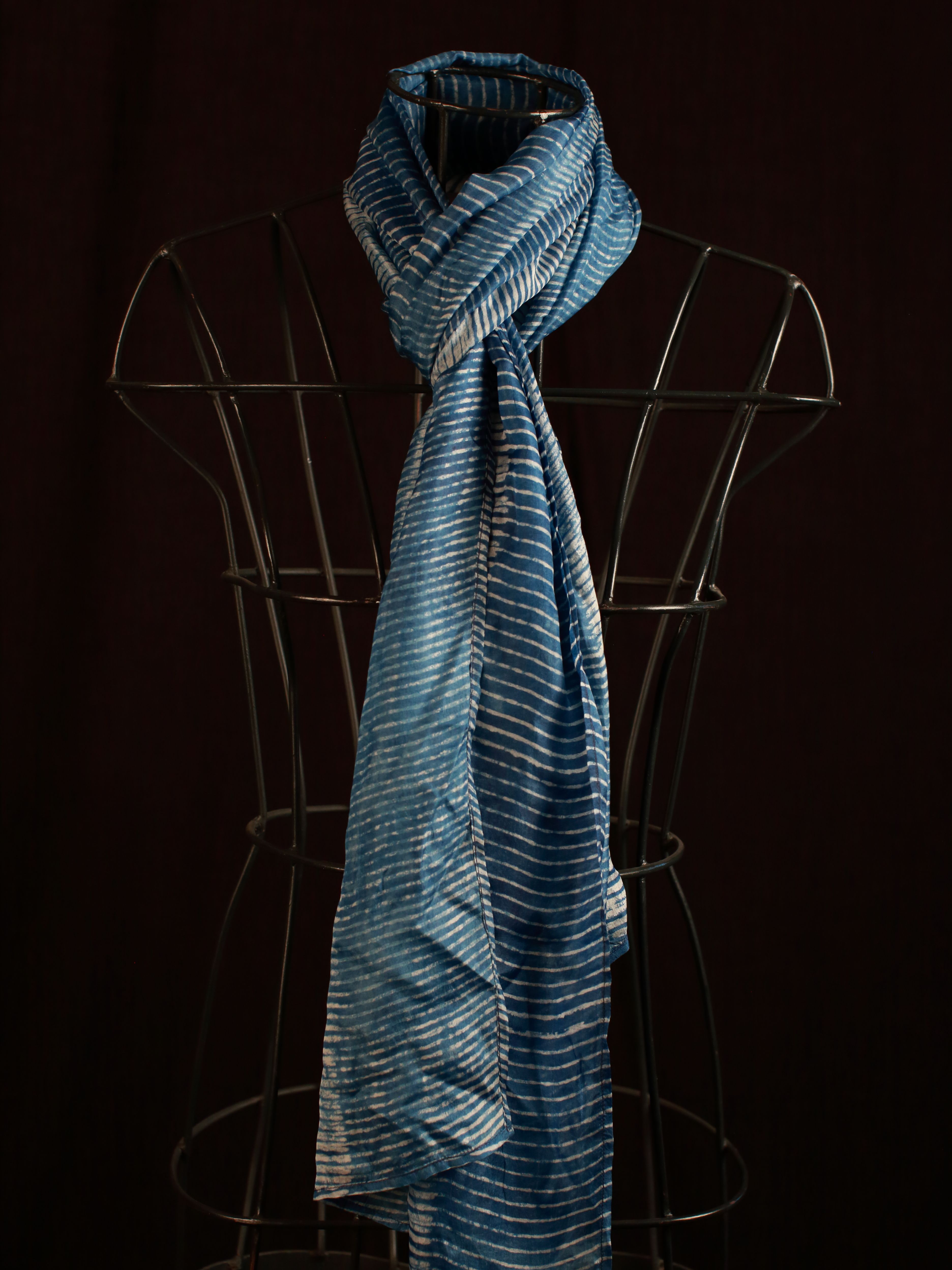 Indigo Comb Print Stole